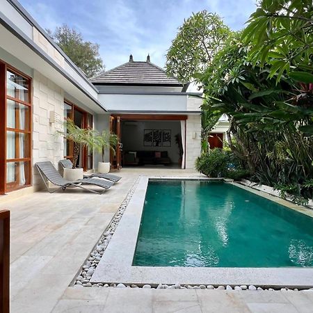 Villa Voyage 5 Seminyak  Luaran gambar